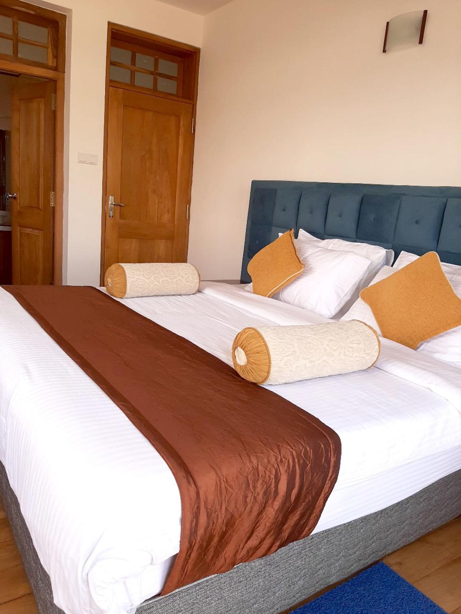 Hotel Sky Heaven Nuwaraeliya Nuwara Eliya Exterior foto